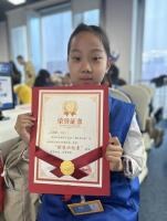 2025年全国两会，首儿小记者在现场。
