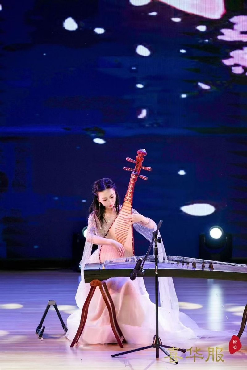 樊璟